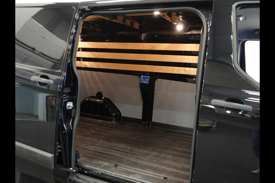 Ford Transit Custom 300 2.0 TDCI L2H1 Trend Automaat Airco Navigatie Cruisecontrol Camera Parkeersensoren