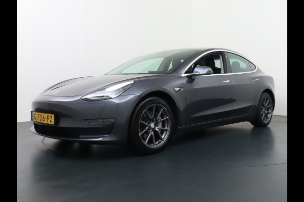 Tesla Model 3 Long Range 75kWh 463PK 18" Full-Self-Driving-Computer 3 Telefoon-Sleutel Premium Audio 4wd  19" Lmv AutoPilot Panoramadak Camera Stoel en achterbank verwarming Keyless Electr.Stoelen+Memory+Easy-Entry WiFi Origineel Nederlandse auto Grootste accu, Tot 16,5kwh thuis laden. Accu garantie 10-12-2027 / 192.000km