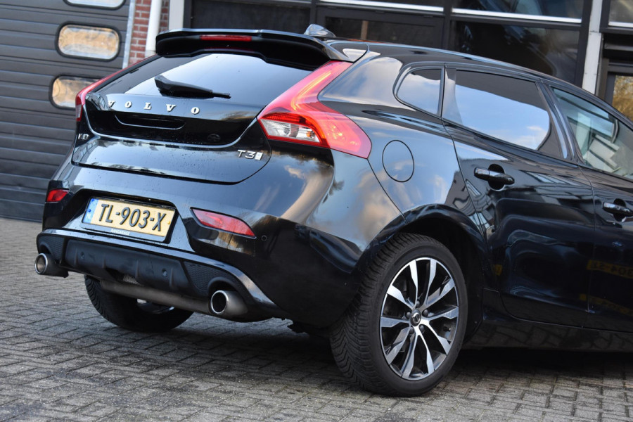 Volvo V40 1.5 T3 Dynamic Edition Cruise AUT Leder Navi