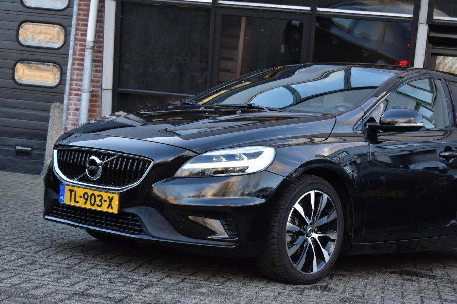 Volvo V40 1.5 T3 Dynamic Edition Cruise AUT Leder Navi