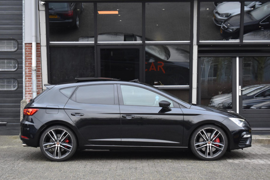 Seat Leon 2.0 TSI CUPRA 300 Pano Virtual Keyles ACC Lane Camera Beats