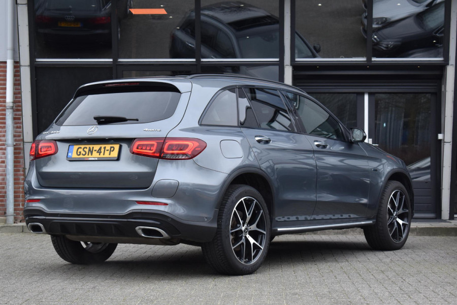 Mercedes-Benz GLC 300e 4MATIC Premium Plus Pano AMG Memory