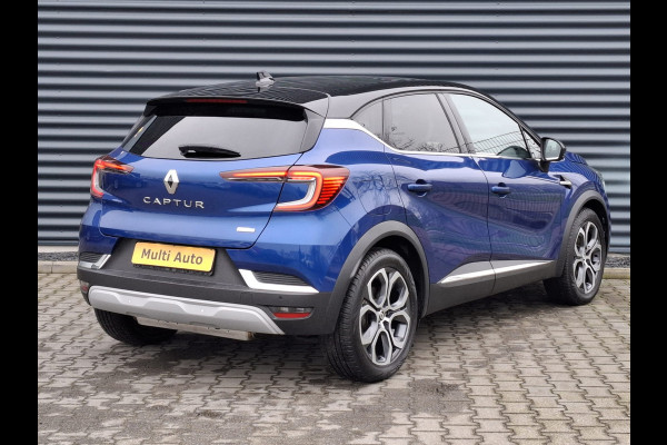 Renault Captur 1.6 E-Tech Plug-in Hybrid 160 Intens Dealer O.H. PHEV | Panodak | Sportstoelen Verwarmd | Virtual | Apple Carplay | Navigatie | Camera | DAB | Sfeerverlichting | L.M. 18" |