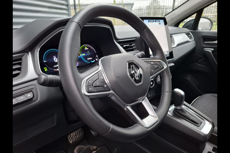 Renault Captur 1.6 E-Tech Plug-in Hybrid 160 Intens Dealer O.H. PHEV | Panodak | Sportstoelen Verwarmd | Virtual | Apple Carplay | Navigatie | Camera | DAB | Sfeerverlichting | L.M. 18" |