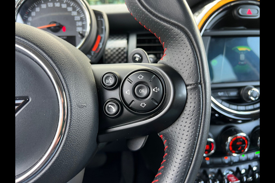 MINI Cooper S 2.0 Pepper Automaat | Navi | Dealer onderhouden | JCW Stuur