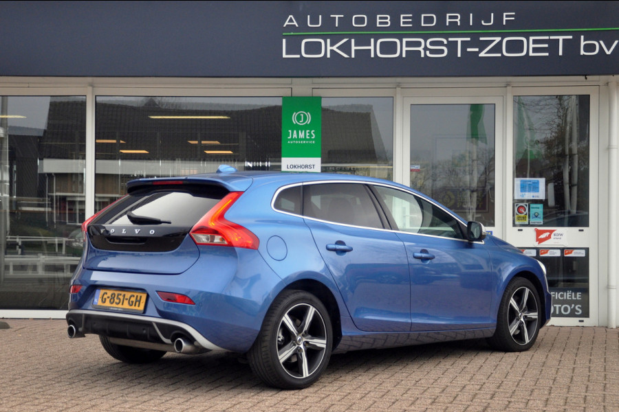 Volvo V40 1.5 T3 150 PK Polar+ Sport | R-Design | Camera | Panoramadak | Mooie staat!