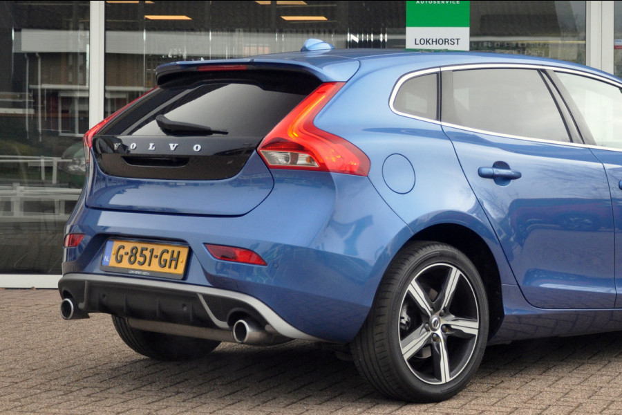 Volvo V40 1.5 T3 150 PK Polar+ Sport | R-Design | Camera | Panoramadak | Mooie staat!