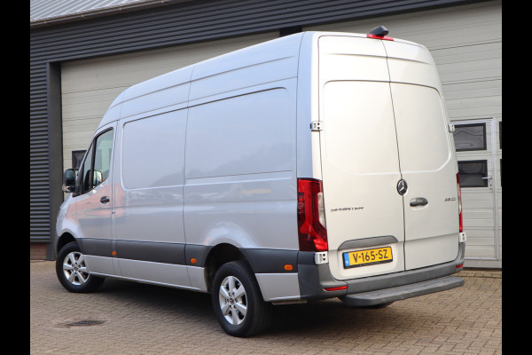 Mercedes-Benz Sprinter 316 CDI Euro 6 Automaat L2H2 - LED - MBUX - Standkachel - Cruise