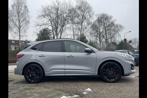 Ford Kuga 2.5 FHEV Graphite Tech Edition 190pk | Geen stekker nodig | Driver Assistance pack | Technology Pack | 1.600kg Trekgewicht | Verlengde fabrieksgarantie tot 04-2028