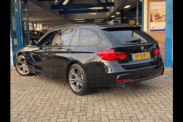 BMW 3 Serie Touring 320i Edition M Sport Shadow AUT PANO NAP