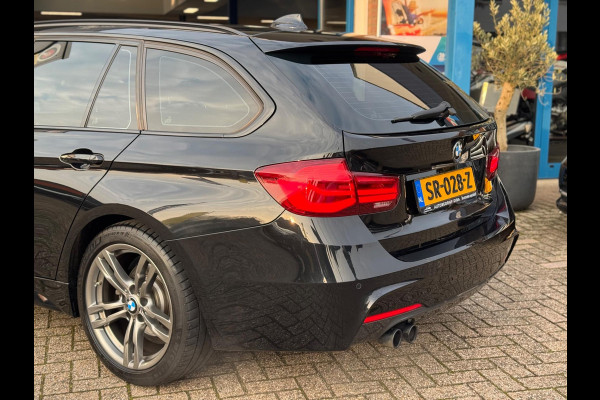 BMW 3 Serie Touring 320i Edition M Sport Shadow AUT PANO NAP