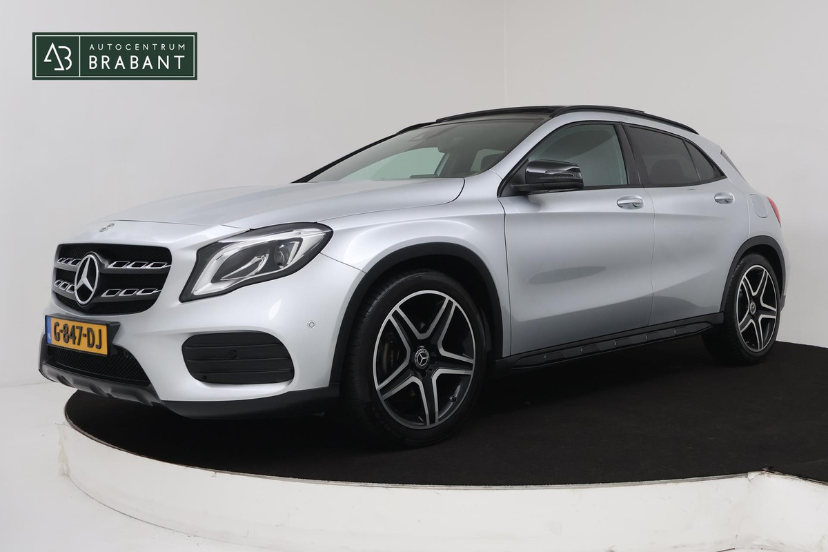 Mercedes-Benz GLA 180 Business Solution Automaat (PANORAMADAK, CAMERA, STOELVERWARMING, CLIMA, GOED ONDERHOUDEN)