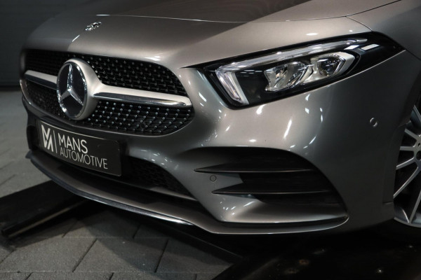 Mercedes-Benz A-Klasse A 250 AMG / PANODAK / CAMERA / ALCANTARA / CARPLAY / 19''