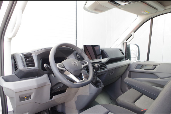 Volkswagen Crafter 35 2.0 TDI L4H3 Highline > 177pk/Direct leverbaar nieuw type! 2024/Digital cockpit... | 3206 | Lease ook mogelijk!