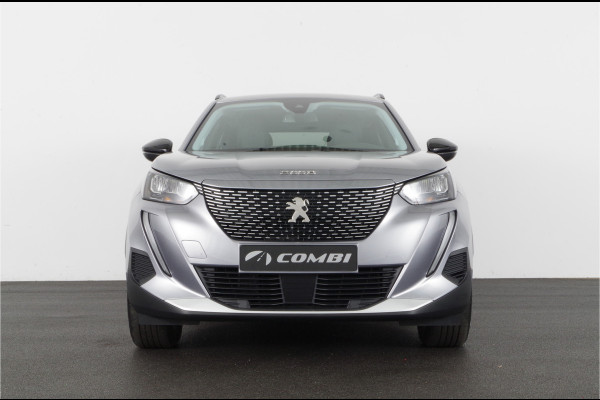 Peugeot e-2008 EV Allure Pack 50 kWh > 3D cockpit/Keyless entry/camera/17inch/dakrails