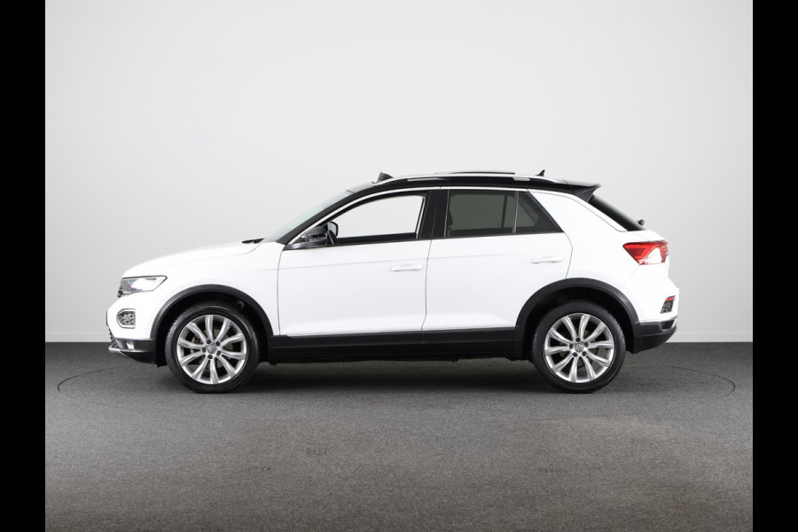 Volkswagen T-Roc 1.5 TSI Sport 150PK | Automaat (DSG) | Panoramadak | Camera | Elektrische klep | Winterpakket