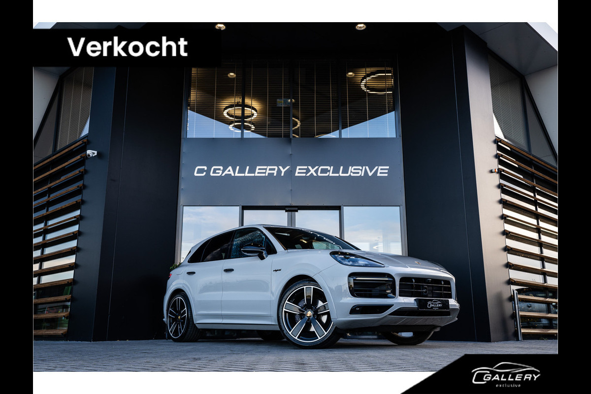 Porsche Cayenne 3.0 E-Hybrid | Panorama | Luchtvering | Sport Chrono | ACC