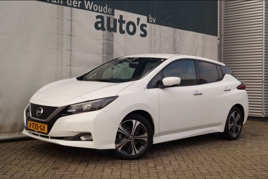 Nissan Leaf N-Connecta 40kWh -NAVI-ECC-PDC-