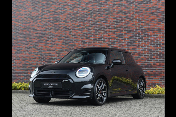 MINI Cooper E *JCW pakket*Direct leverbaar!*