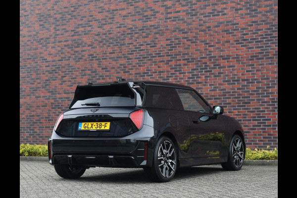 MINI Cooper E *JCW pakket*Direct leverbaar!*