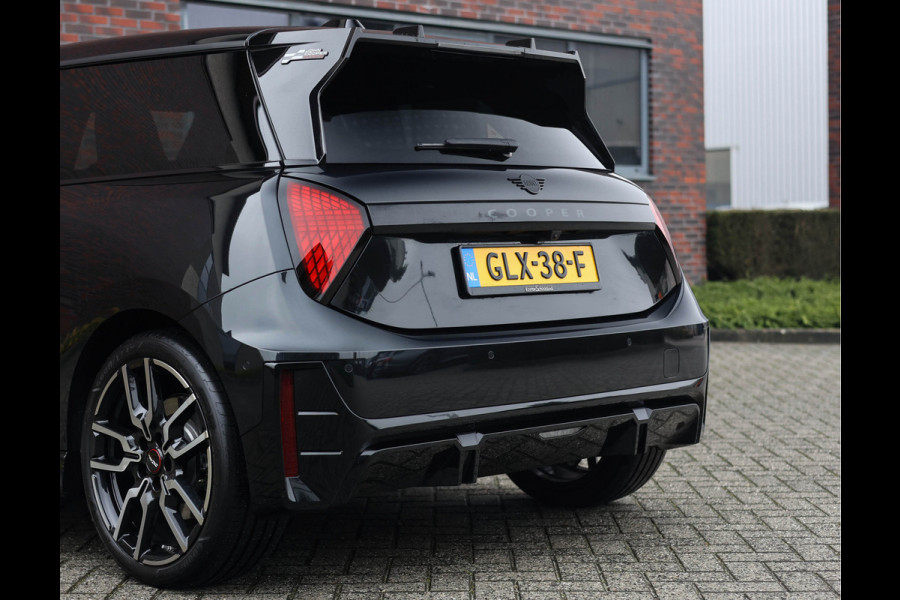 MINI Cooper E *JCW pakket*Direct leverbaar!*