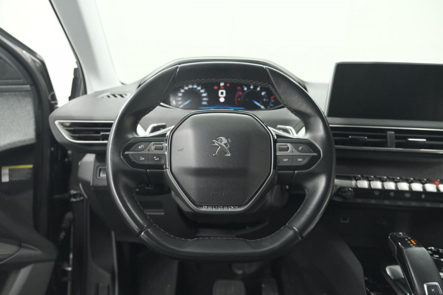 Peugeot 5008 PureTech 130 EAT8 Crossway | Parkeersensoren | Navigatie | Apple Carplay