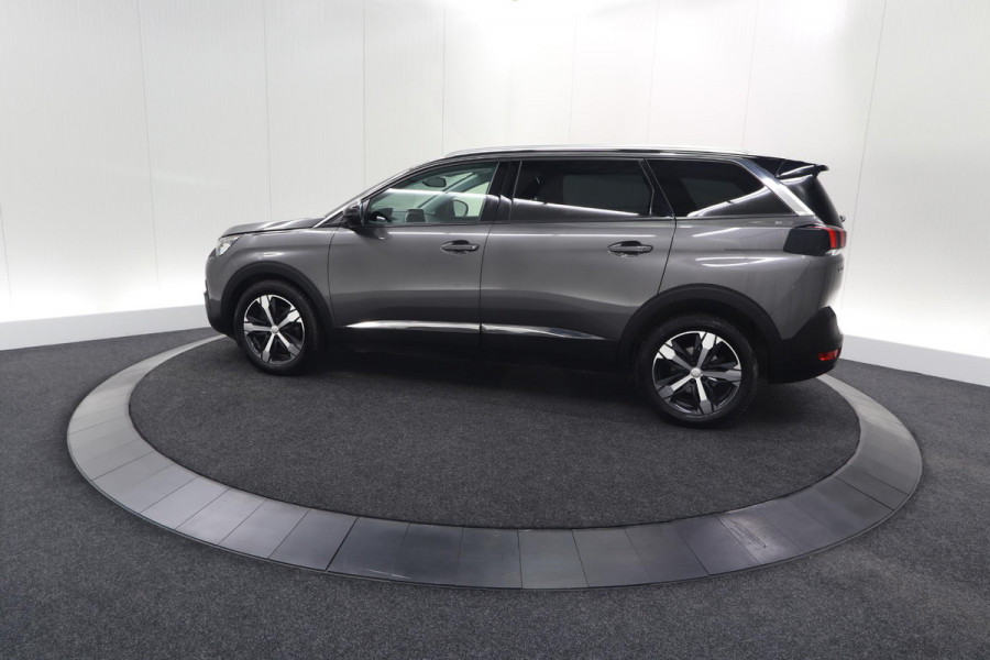 Peugeot 5008 PureTech 130 EAT8 Crossway | Parkeersensoren | Navigatie | Apple Carplay