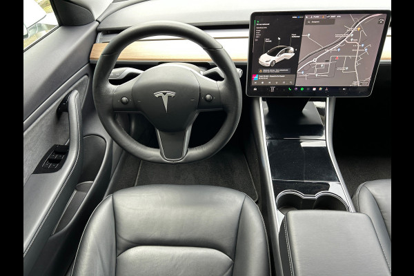 Tesla Model 3 Long Range AWD 75 kWh 88% SOH Trekhaak (1.000kg)