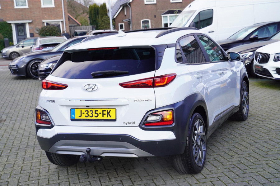 Hyundai Kona 1.6 GDI HEV Premium | Schuif/kanteldak | Stoelverwarming voor + achter | Stoelverkoeling | HuD | Leder | Trekhaak |