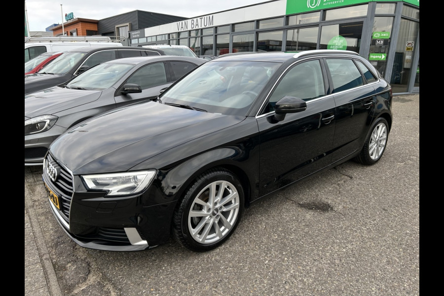 Audi A3 Sportback 30 TFSI Advance Sport