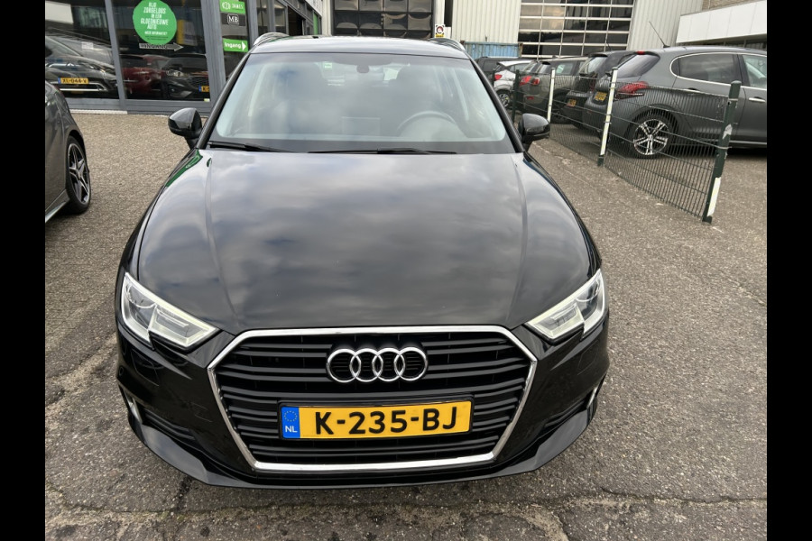 Audi A3 Sportback 30 TFSI Advance Sport