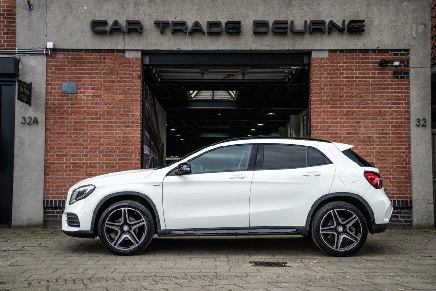 Mercedes-Benz GLA 200 AMG Pano / Camera / Peak Edition