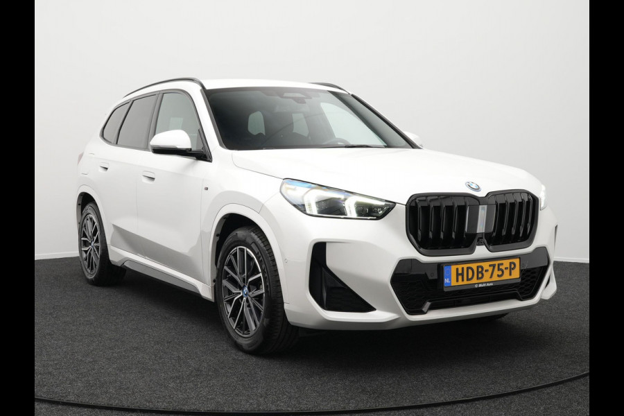 BMW X1 xDrive30e M Sport 326PK Plug In Hybrid PHEV | Head Up | 360 Camera | Navi Pro | LED | Apple Carplay | Stoelverwarming | DAB |