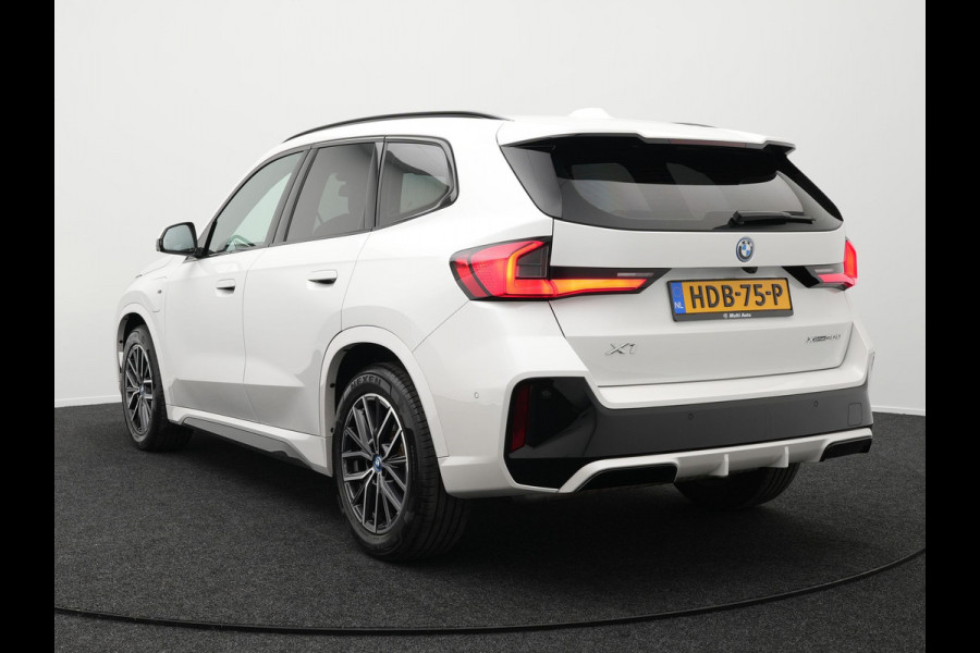 BMW X1 xDrive30e M Sport 326PK Plug In Hybrid PHEV | Head Up | 360 Camera | Navi Pro | LED | Apple Carplay | Stoelverwarming | DAB |