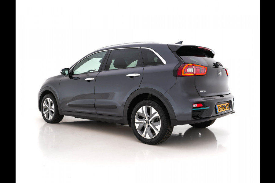 Kia e-Niro ExecutiveLine 64 kWh (INCL.BTW) Aut. *FULL-LEATHER | JBL-AUDIO | FULL-LED | NAVI-FULLMAP | DAB | ADAPT.CRUISE | CAMERA | MEMORY-PACK | LANE-ASSIST | KEYLESS | DIGI-COCKPIT | SHIFT-PADDLES | COMFORT-SEATS | 17"ALU