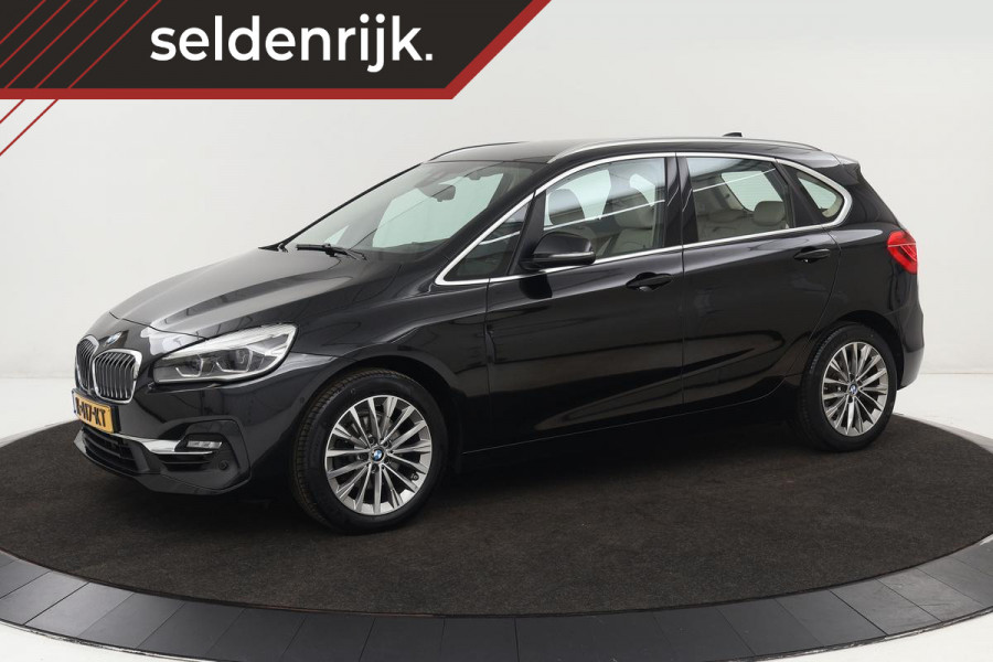 BMW 2 Serie Active Tourer 218i High Executive | Luxury Line | Leder | Stoelverwarming | Camera | Head-Up | Navigatie | Full LED | PDC | Climate control