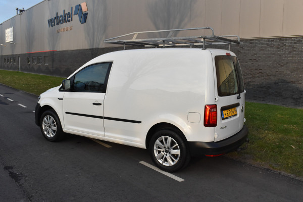 Volkswagen Caddy 1.6 TDI L1H1 Highline Trekhaak nieuwe velgen/banden.