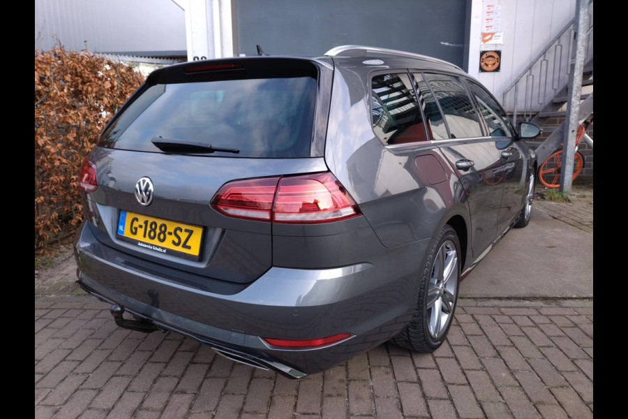 Volkswagen GOLF Variant 1.5 TSI Highline Business R DSG panorama