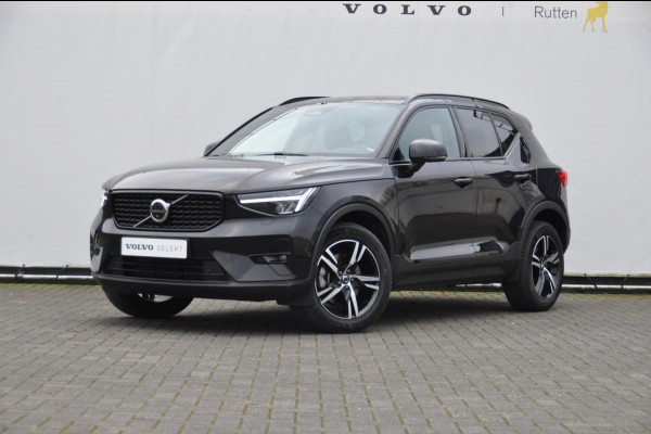 Volvo XC40 B4 211PK Automaat Plus Dark / Adaptive cruise control / Elektrische stoelen / Harman Kardon audio / Pilot assist / BLIS / Stoel en stuur verwarming / Elektrische achterklep / Parkeersensoren met 360 camera / Google infotainment