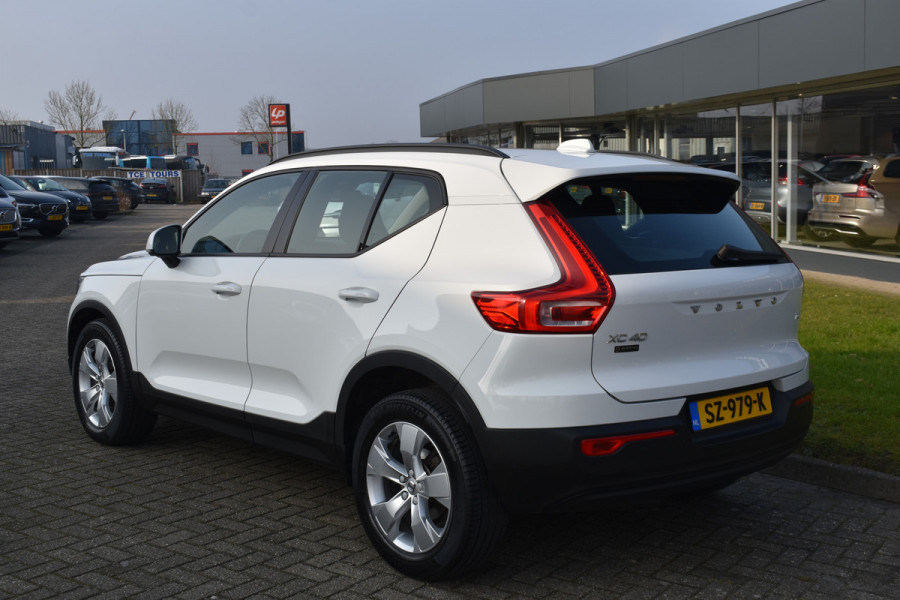 Volvo XC40 T3 156PK | Parkeersensoren voor en achter | Led verlichting | Trekhaak