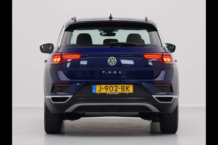 Volkswagen T-Roc 1.5 TSI 150pk DSG Style Navigatie Pdc Clima Acc 142