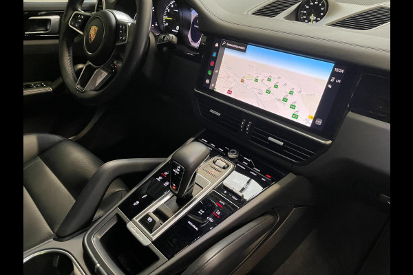 Porsche Cayenne 3.0 E-Hybrid SPORT CHRONO ACC PANODAK BTW CARPLAY LUCHTVERING PDLS PORSCHE-APPROVED 22-02-2026 VOL VOL