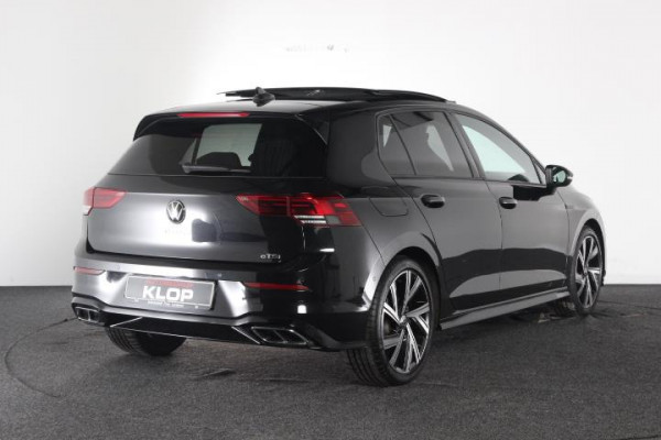 Volkswagen Golf 1.5 eTSI R-Line | panoramadak | camera | head up display |