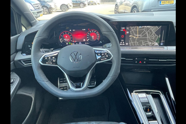 Volkswagen Golf 1.5 eTSI R-Line | panoramadak | camera | head up display |