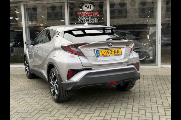 Toyota C-HR 1.8 Hybrid Style | Dodehoekherkenning, Parkeersensoren, Navigatie, Stoel + Stuurverwarming, Keyless, 18 inch