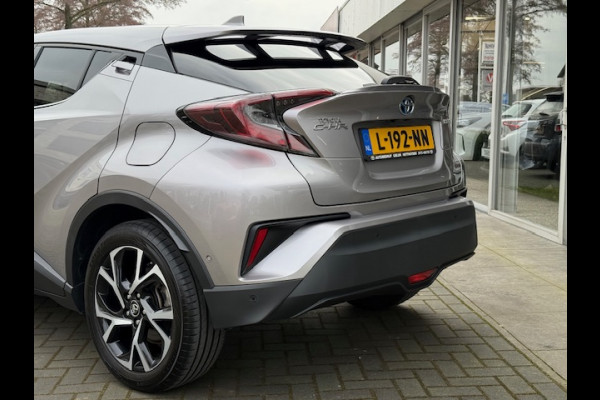 Toyota C-HR 1.8 Hybrid Style | Dodehoekherkenning, Parkeersensoren, Navigatie, Stoel + Stuurverwarming, Keyless, 18 inch