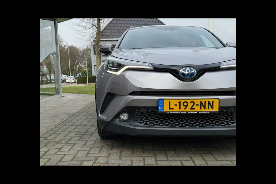 Toyota C-HR 1.8 Hybrid Style | Dodehoekherkenning, Parkeersensoren, Navigatie, Stoel + Stuurverwarming, Keyless, 18 inch