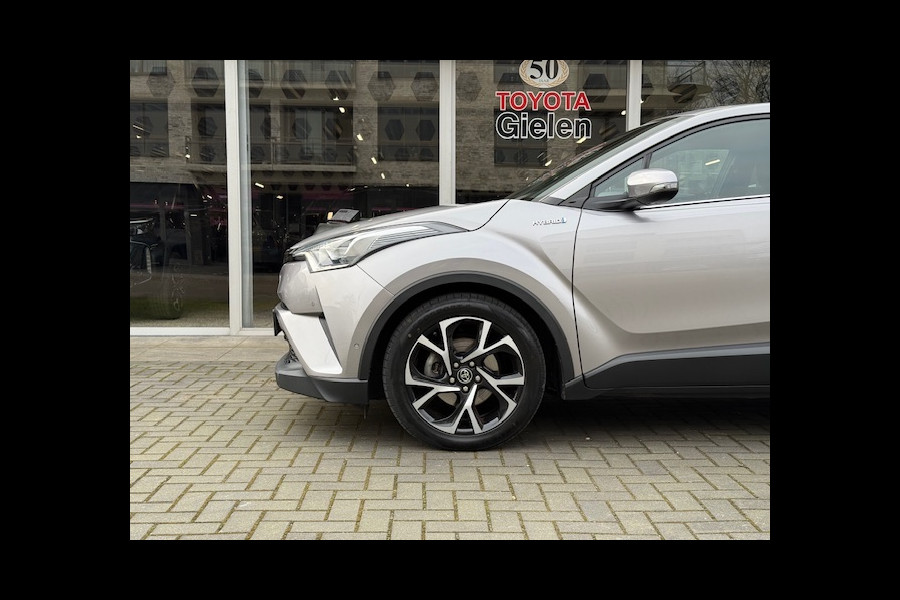 Toyota C-HR 1.8 Hybrid Style | Dodehoekherkenning, Parkeersensoren, Navigatie, Stoel + Stuurverwarming, Keyless, 18 inch