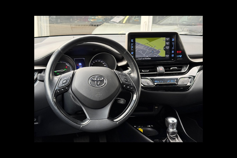 Toyota C-HR 1.8 Hybrid Style | Dodehoekherkenning, Parkeersensoren, Navigatie, Stoel + Stuurverwarming, Keyless, 18 inch