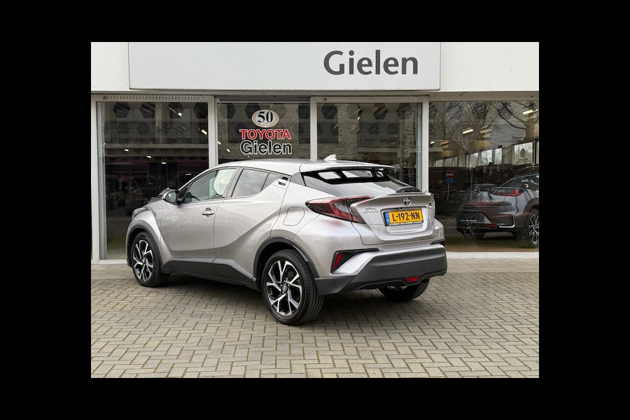 Toyota C-HR 1.8 Hybrid Style | Dodehoekherkenning, Parkeersensoren, Navigatie, Stoel + Stuurverwarming, Keyless, 18 inch